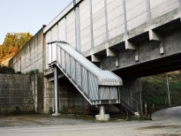 北陸新幹線 糸魚川歌川橋 梁保守用斜路の施工事例・実績写真